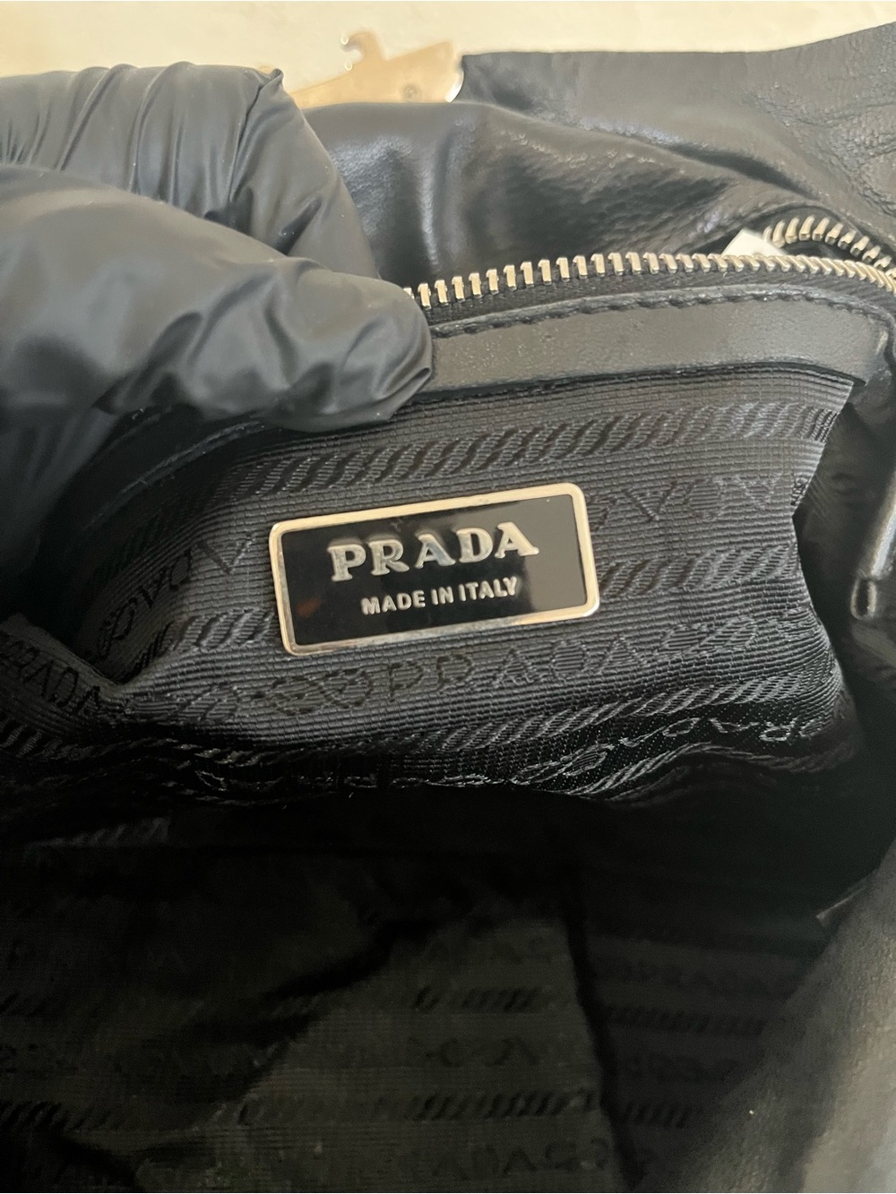 Prada nylon vintage pushlock shoulder bag - Picture 12 of 12